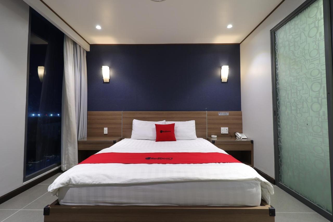 Reddoorz Plus & Cloud 9 Quang Trung Hotel Ho Şi Min Exterior foto