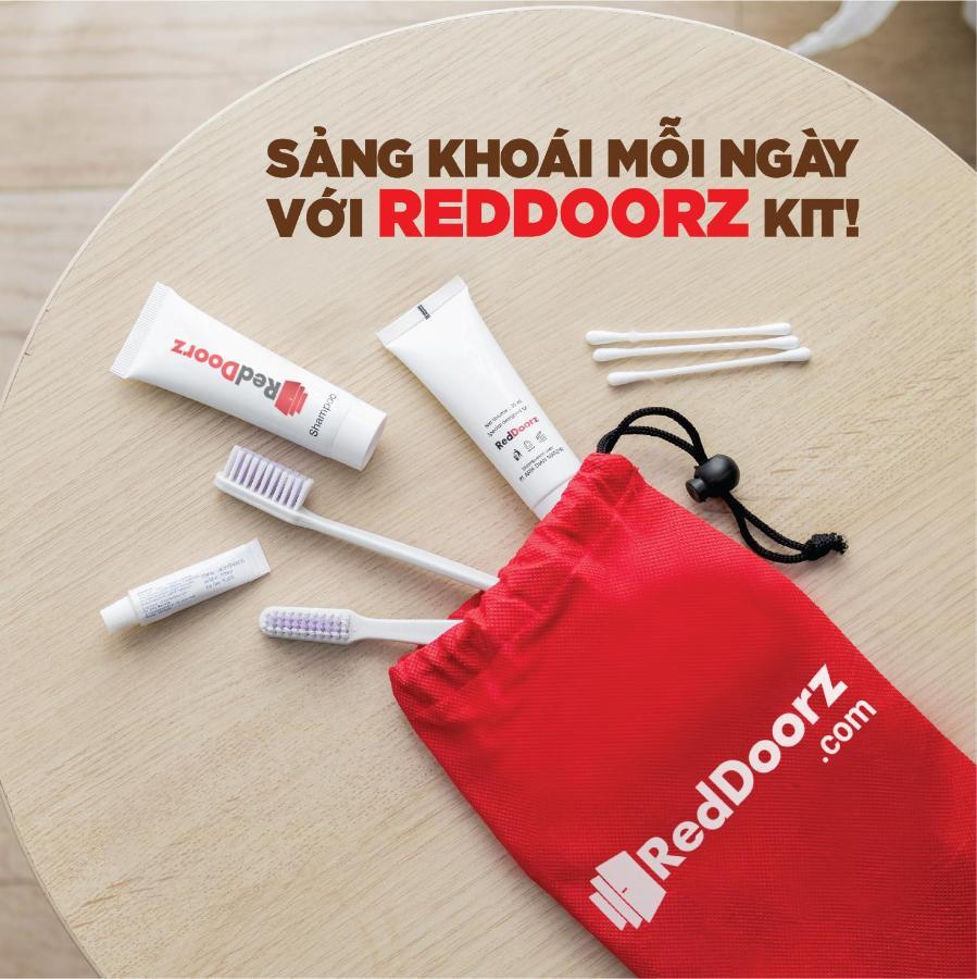 Reddoorz Plus & Cloud 9 Quang Trung Hotel Ho Şi Min Exterior foto